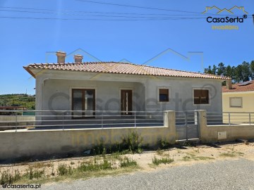 Casa o chalet 3 Habitaciones en Cabeçudo