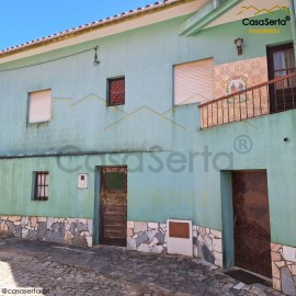 Maison 4 Chambres à Arega