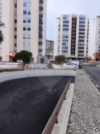 Loja em Algés, Linda-a-Velha e Cruz Quebrada-Dafundo