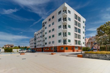 Apartamento 3 Quartos em Agualva e Mira-Sintra