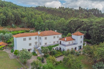 Quintas e casas rústicas 5 Quartos em Galegos