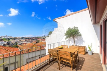 Apartment 2 Bedrooms in Cedofeita, Santo Ildefonso, Sé, Miragaia, São Nicolau e Vitória