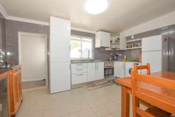 House 3 Bedrooms in Riachos