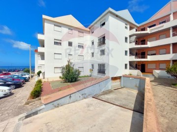 Apartamento 1 Quarto em Atouguia da Baleia