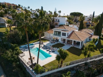 Casa o chalet 5 Habitaciones en Nueva Andalucía