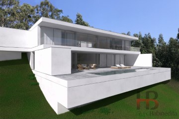 House 5 Bedrooms in Fornelos e Queijada
