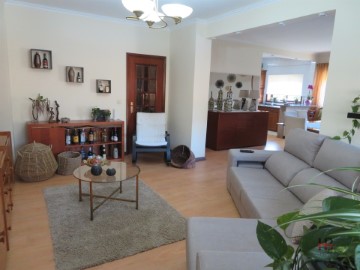 Apartamento 3 Quartos em O. Azeméis, Riba-Ul, Ul, Macinhata Seixa, Madail