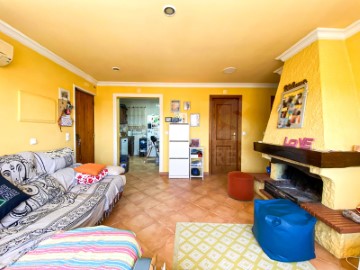 Apartment 2 Bedrooms in Salvaterra de Magos e Foros de Salvaterra