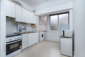 Apartamento 1 Quarto em Venteira