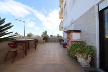 Apartment 3 Bedrooms in Benavente