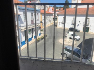 Apartamento 2 Quartos em Coruche, Fajarda e Erra