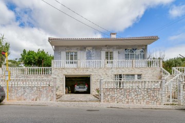 Moradia 5 Quartos em Alverca do Ribatejo e Sobralinho