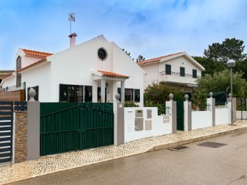 Moradia 4 Quartos em Sesimbra (Castelo)