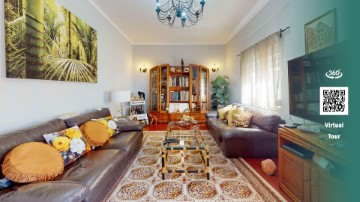 Apartment 3 Bedrooms in Barreiro e Lavradio