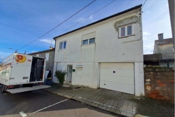 House 7 Bedrooms in Sé, Santa Maria e Meixedo