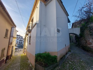 House 5 Bedrooms in Côja e Barril de Alva