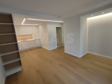 Apartamento 2 Quartos em Caparica e Trafaria