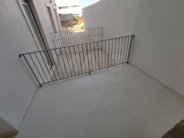 Apartamento 2 Quartos em Caparica e Trafaria