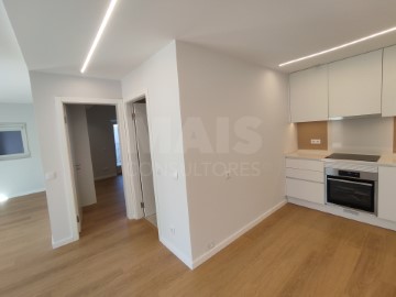 Apartamento 2 Quartos em Caparica e Trafaria