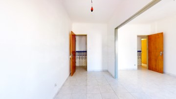 Apartamento 2 Quartos em Póvoa de Santa Iria e Forte da Casa