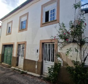 Maison 6 Chambres à Góis