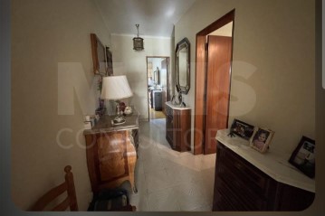 Apartamento 2 Quartos em Vialonga