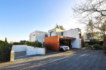 Maison 5 Chambres à Queluz e Belas