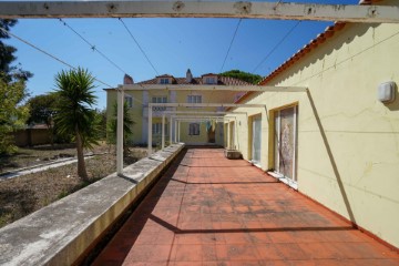 Maison 7 Chambres à Póvoa de Santa Iria e Forte da Casa