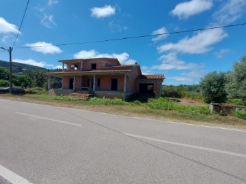 Maison 3 Chambres à Santa Ovaia e Vila Pouca da Beira