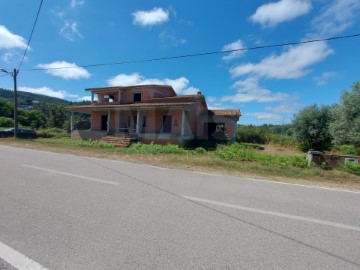 Maison 3 Chambres à Santa Ovaia e Vila Pouca da Beira