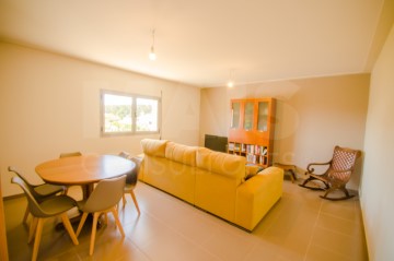 Apartment 3 Bedrooms in Pataias e Martingança