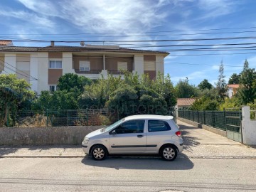 Piso 2 Habitaciones en Azeitão (São Lourenço e São Simão)