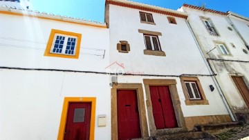 House 2 Bedrooms in Santa Maria da Devesa