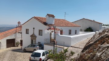 House 3 Bedrooms in Santa Maria de Marvão