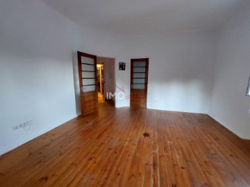 Appartement 2 Chambres à Sé e São Lourenço