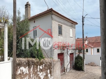 House  in Beirã