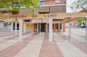 Commercial premises in Pinos Puente