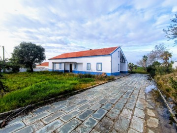 Maison 3 Chambres à São Cristóvão