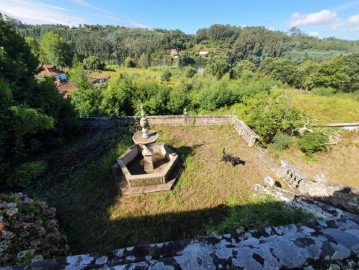 Quintas e casas rústicas em Gondomar (São Cosme), Valbom e Jovim