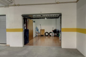 Garagem em Tavira (Santa Maria e Santiago)
