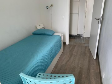 Apartment 3 Bedrooms in Avenidas Novas