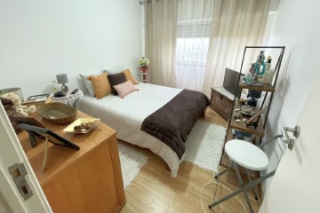 Apartamento 3 Quartos em Agualva e Mira-Sintra