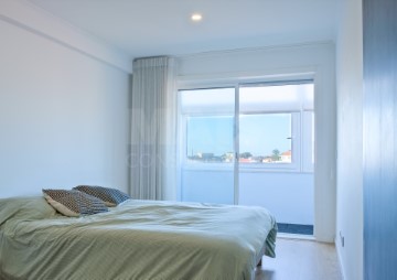 Apartment 3 Bedrooms in Paranhos
