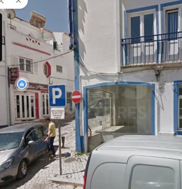 Loja em Albufeira e Olhos de Água