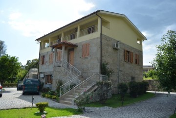 Quintas e casas rústicas 5 Quartos em Torre e Portela