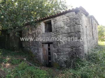 Quintas e casas rústicas  em Verim, Friande e Ajude