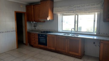 Apartamento 3 Quartos em Ferreiros, Prozelo e Besteiros