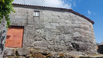 House  in Chorense e Monte