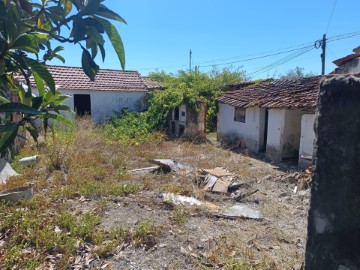 Moradia 2 Quartos em São João da Ribeira e Ribeira de São João