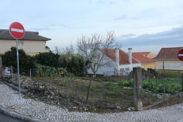 Terrenos en Pontinha e Famões